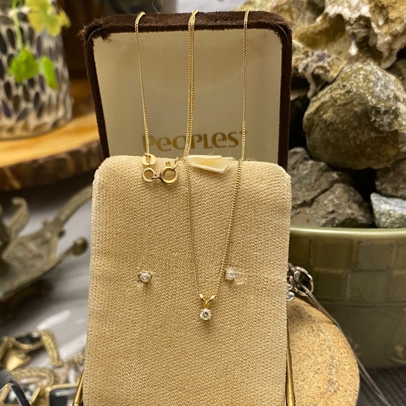 Jewelry - Real Diamond and 14k gold earring and necklace